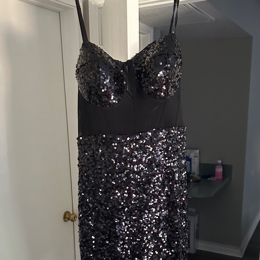 Elegant Black Sequin Dress